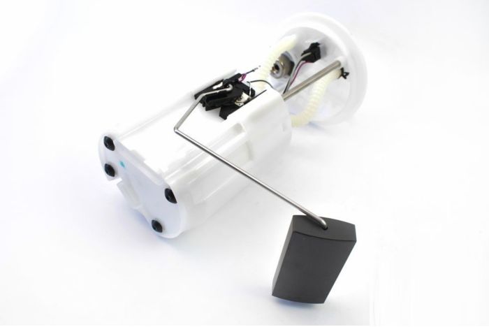 Насос топливный  21102 модуль в сборе под клипсы "Flagmus"