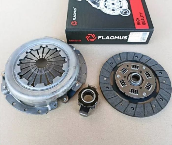 Комплект сцепления (корзина+диск+подшипник) 2110 "Flagmus"