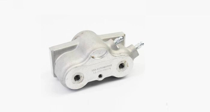 Цилиндр суппорта передний 2121 "LSA" левый