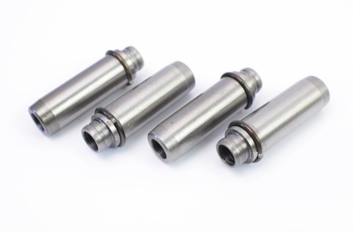 Втулка направляющая клапанов 2101 "AMP" выпуск (4 шт.)