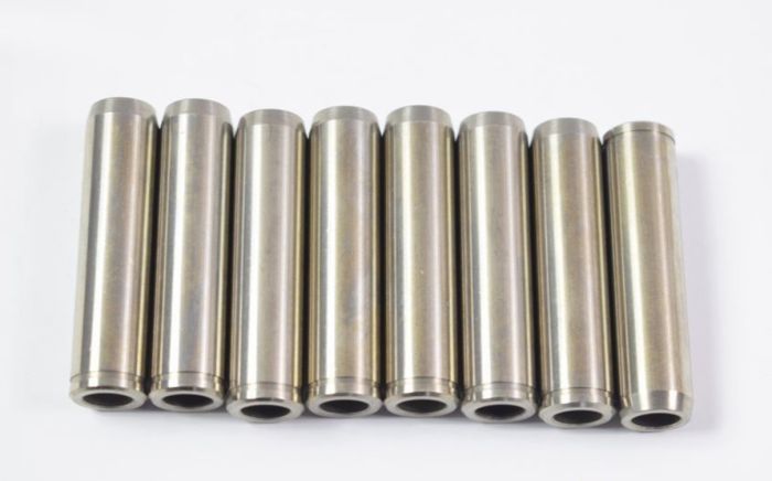 Втулка направляющая клапанов  LANOS 1.5 "GENUINE" (8 шт.)