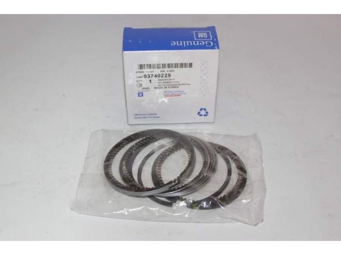 Кольца поршневые  LANOS, AVEO 1.6 ремонт 79.50 (0,50) "GM"